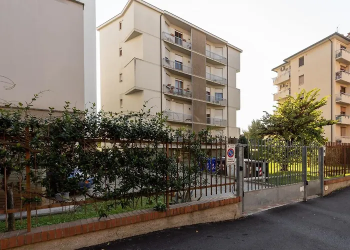 Appartamento Guesthost - Quiet And Bright Flats With Balcony Pisa